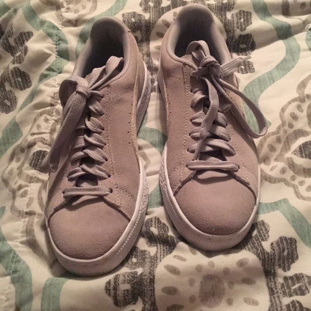 Puma suede light gray